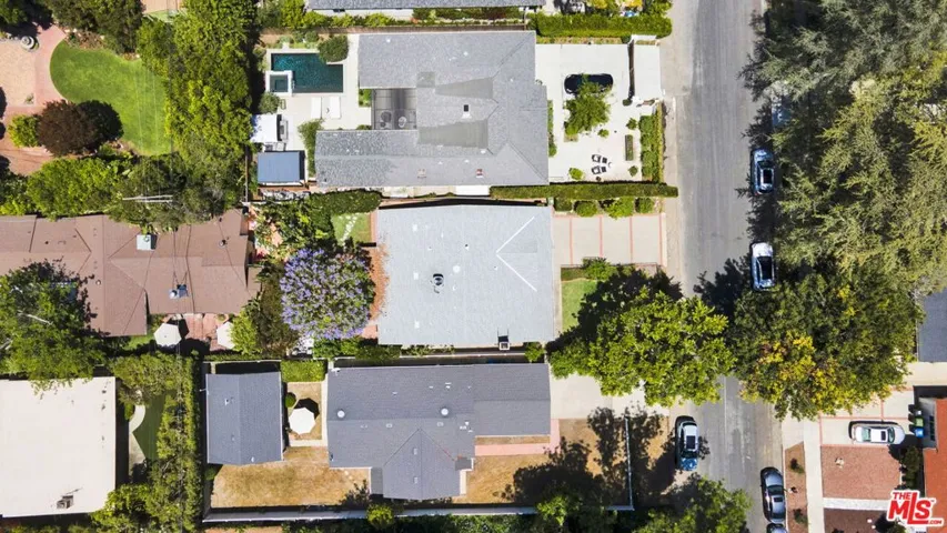 4519 Camellia Avenue, Studio City, California 91602
