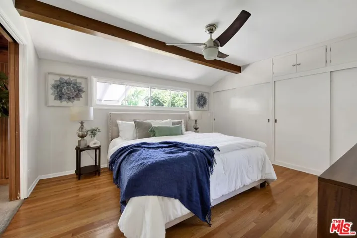 4519 Camellia Avenue, Studio City, California 91602
