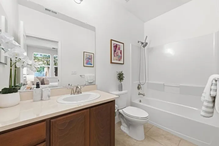 38912 Spicebush Place, Newark, California 94560