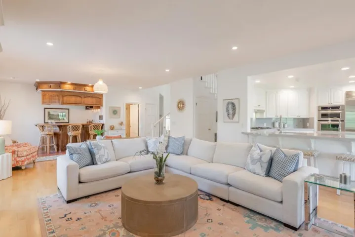 1043 Broncho Road, Pebble Beach, California 93953