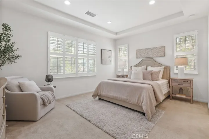 202 Rose Arch, Irvine, California 92620