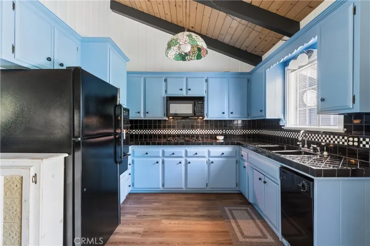 29029 Alder Terrace, Cedar Glen, California 92321