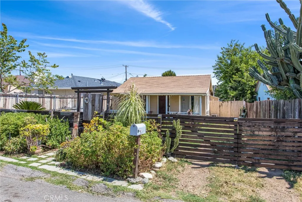 34963 Acacia Avenue, Yucaipa, California 92399 — photo 5