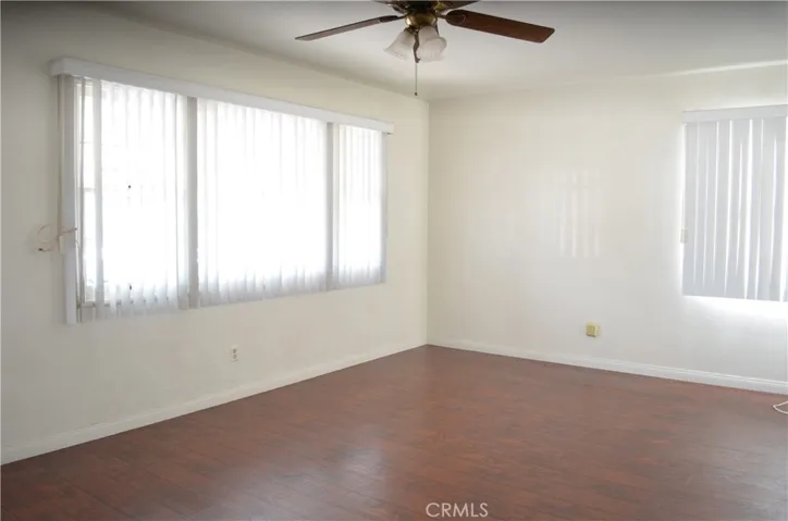 Living room by the kitchen