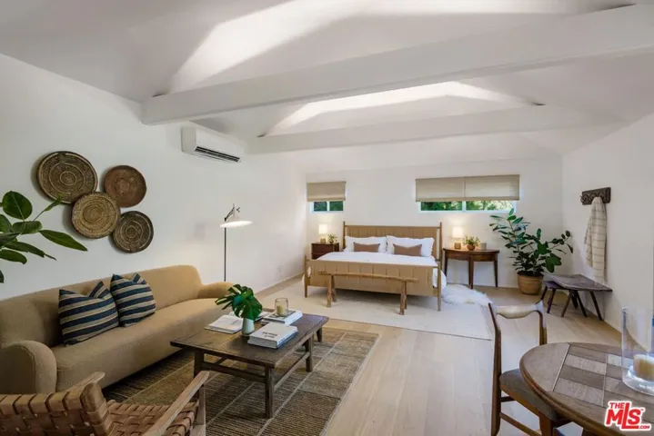 Guest House