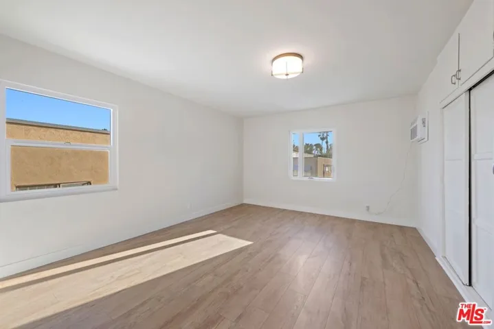 1252 Crescent Heights 2, West Hollywood, California 90046