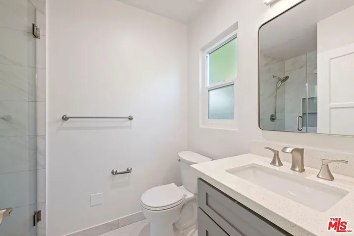 1252 Crescent Heights 2, West Hollywood, California 90046