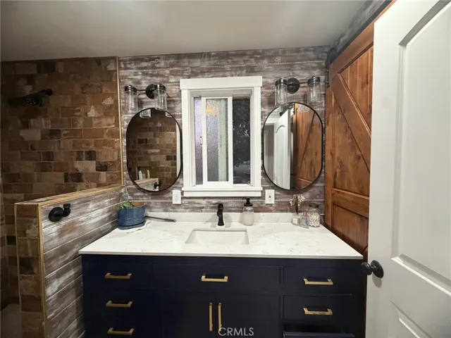7460 Redlands Ave, Gerber, California 96035