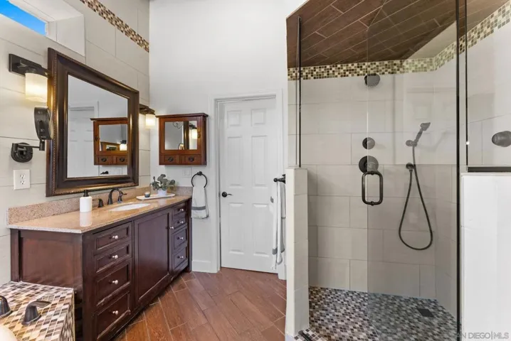 Primary Bath/Spa