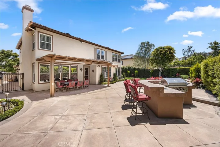 1049 S Summer Breeze, Anaheim Hills, California 92808