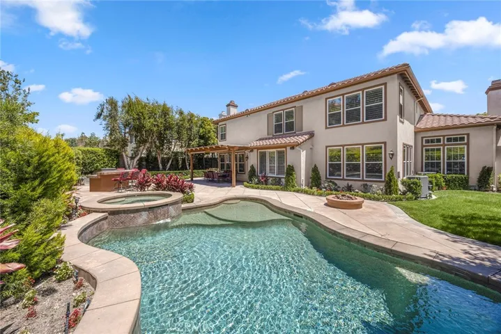 1049 S Summer Breeze, Anaheim Hills, California 92808