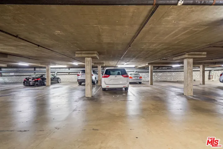 Tandem Parking #17.