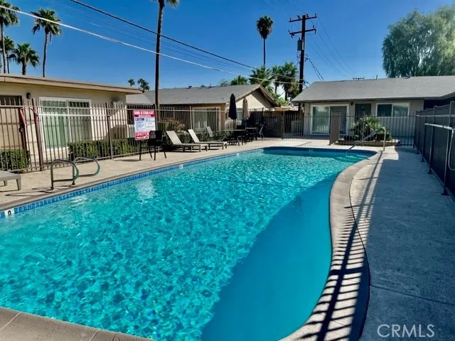 685 E Vista Chino 1, Palm Springs, California 92262