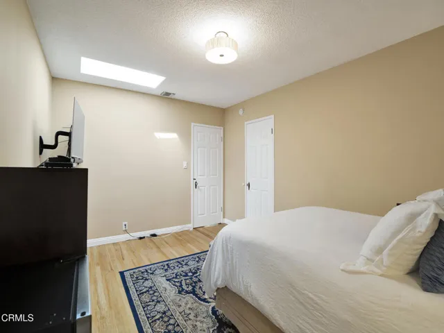 Primary bedroom-2
