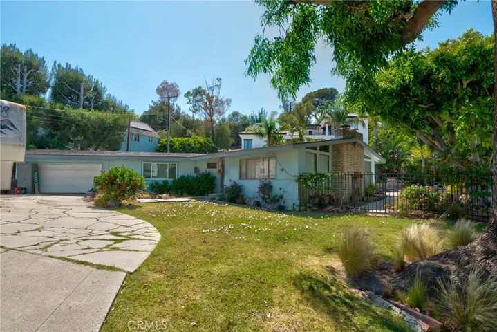 12751 Bonita Heights, Santa Ana, California 92705