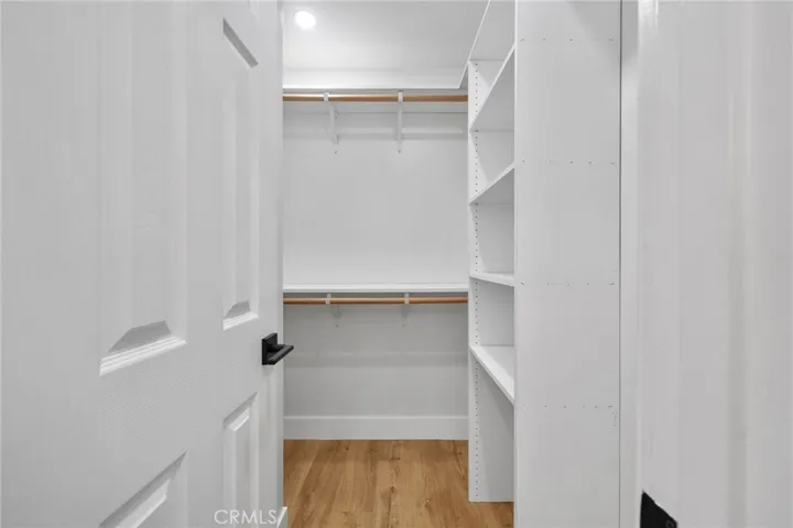 Walk in closet