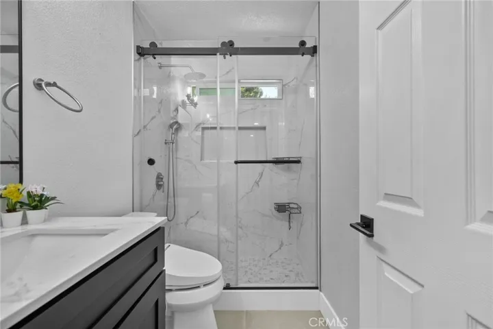 Hall Bath #2