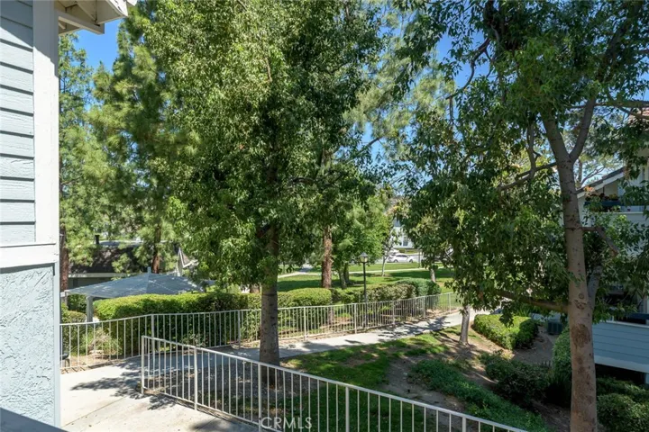 26794 Claudette, Canyon Country, California 91351