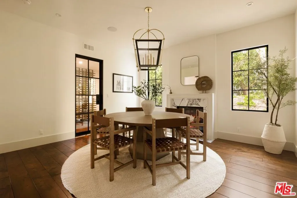 1459 Via Cresta, Pacific Palisades, California 90272 — photo 5