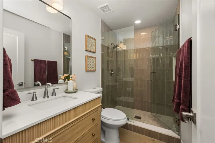 Downstairs Full Bathroom