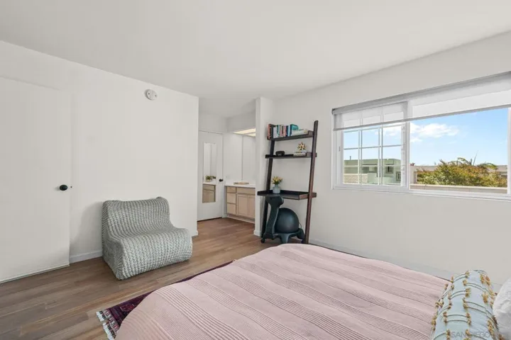 5430 Linda Vista 30, San Diego, California 92110