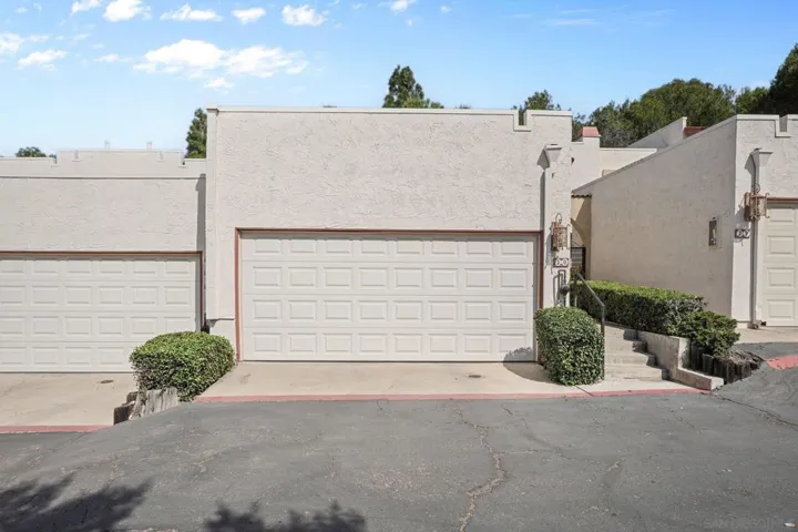 5430 Linda Vista 30, San Diego, California 92110