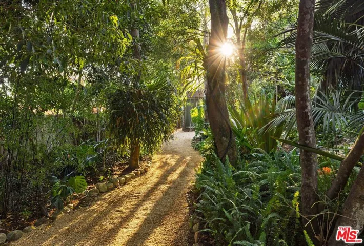 Lush Gardens