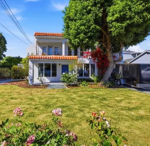6971 Nueva Avenue, Redwood City, California 94061
