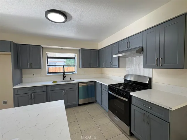 13233 East End Ave Front, Chino, California 91710