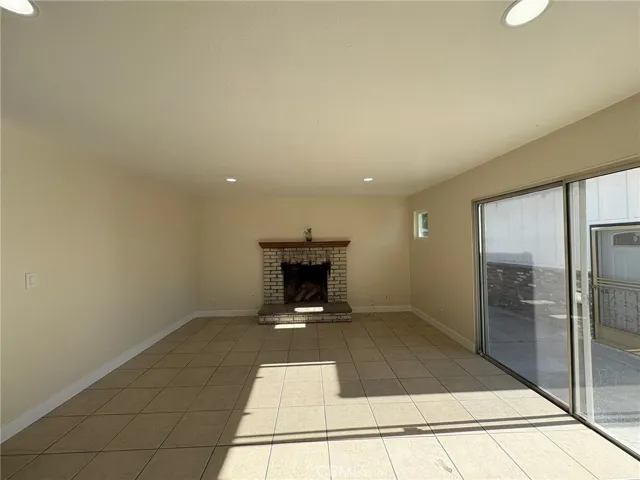 13233 East End Ave Front, Chino, California 91710