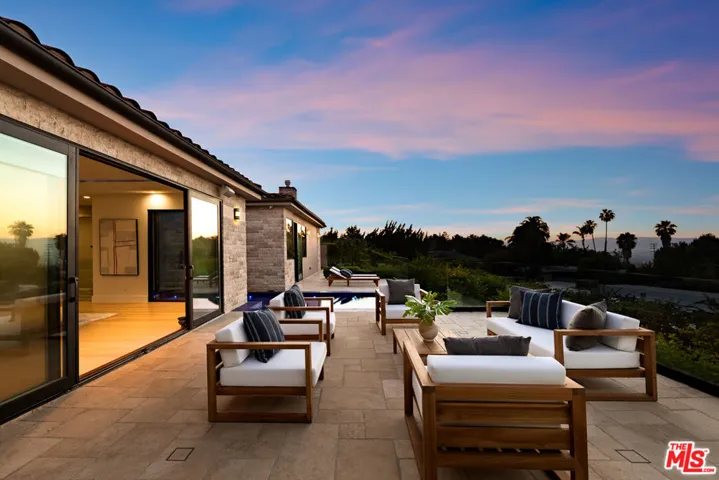 3116 Elvido Drive, Los Angeles, California 90049