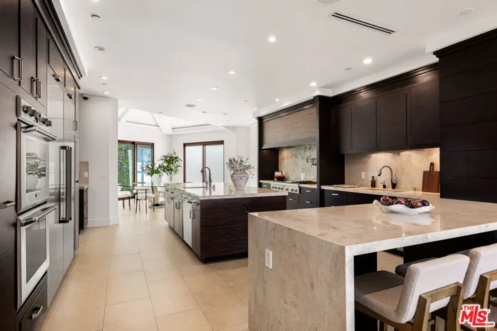 3116 Elvido Drive, Los Angeles, California 90049