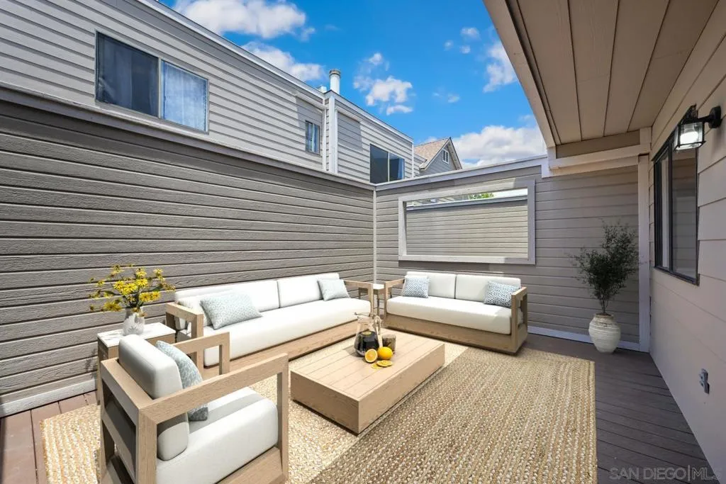 https://zimg.paragon.ice.com/ParagonImages/Property/PA/SDMLS/260012394/27/533/400/81a6ca2c055b47a838426e9165185684/3/0315316a0159b7c3047af0bcb9e4ca7a/260012394-3b88b395-3f8b-4ee4-8f36-63df60246b3d.JPG