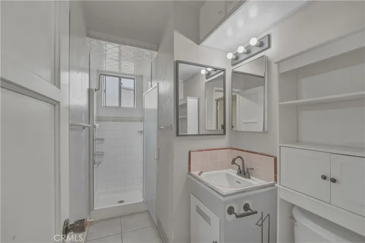 6626 Riverton, North Hollywood, California 91606