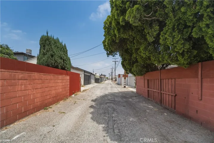 6626 Riverton, North Hollywood, California 91606