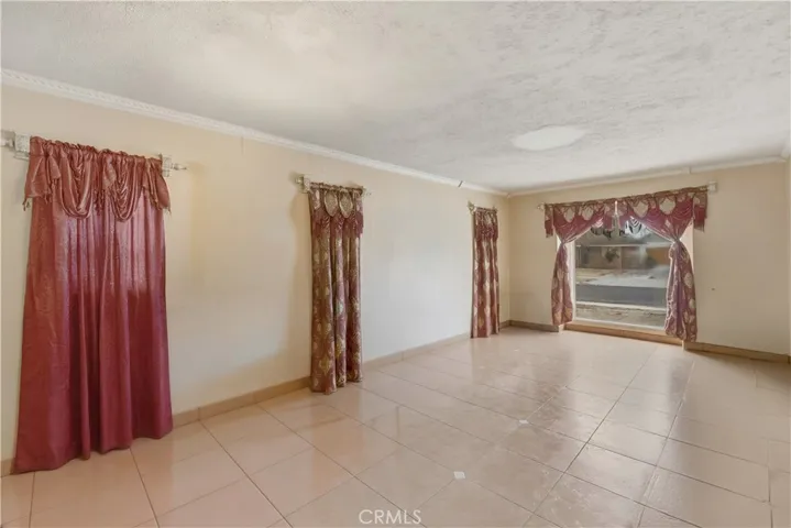 6626 Riverton, North Hollywood, California 91606
