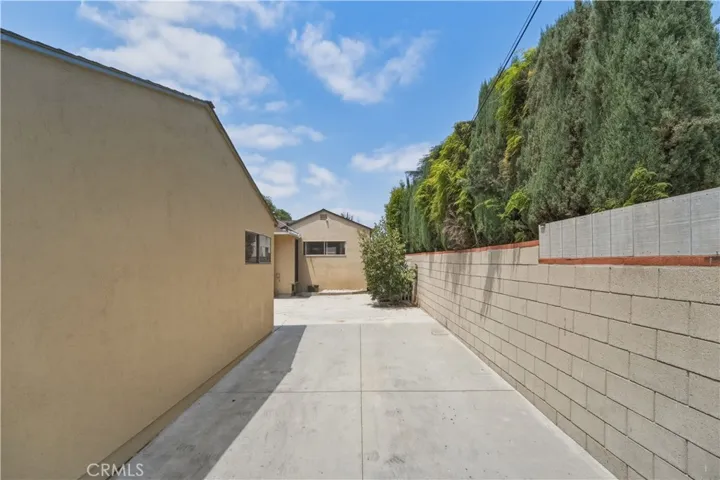 6626 Riverton, North Hollywood, California 91606