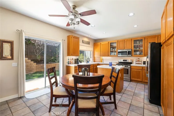 3052 Drake Street, Corona, California 92882