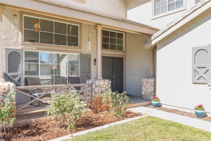3052 Drake Street, Corona, California 92882