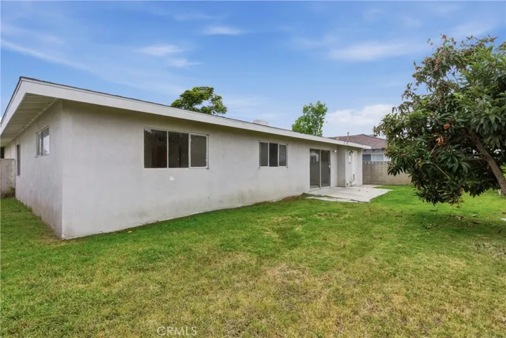1732 Missouri, Costa Mesa, California 92626