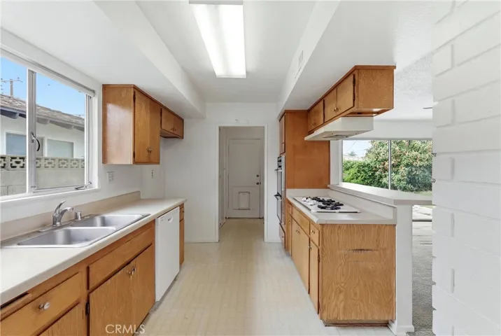 1732 Missouri, Costa Mesa, California 92626
