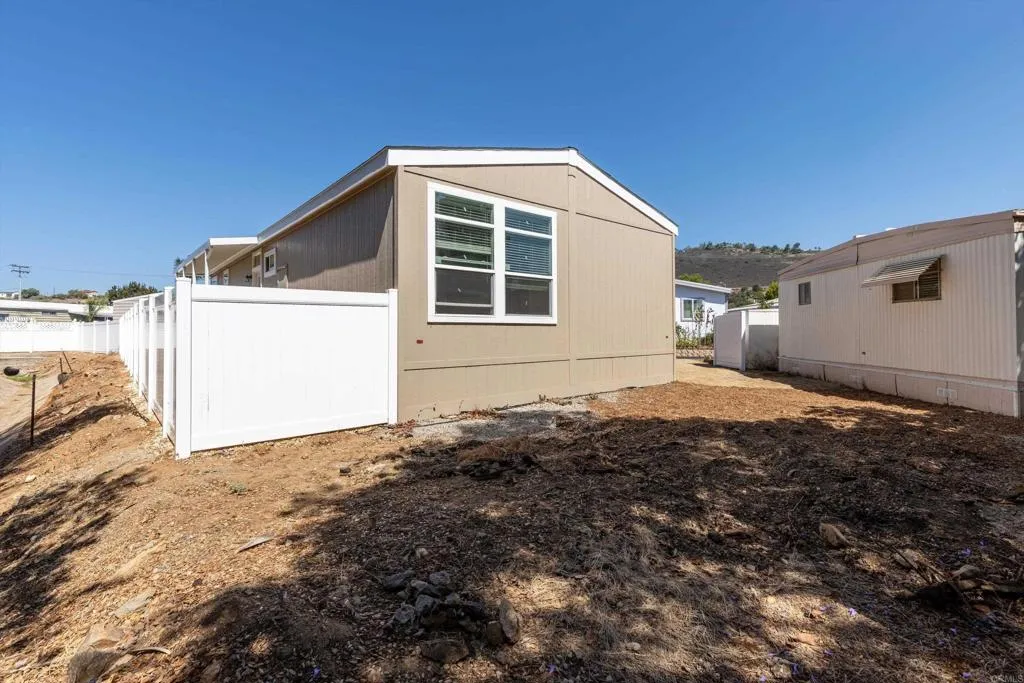 971 Borden Road 118, San Marcos, California 92069 — photo 4