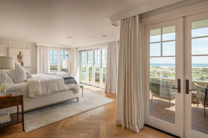 527 Ocean Blvd, Coronado, California 92118