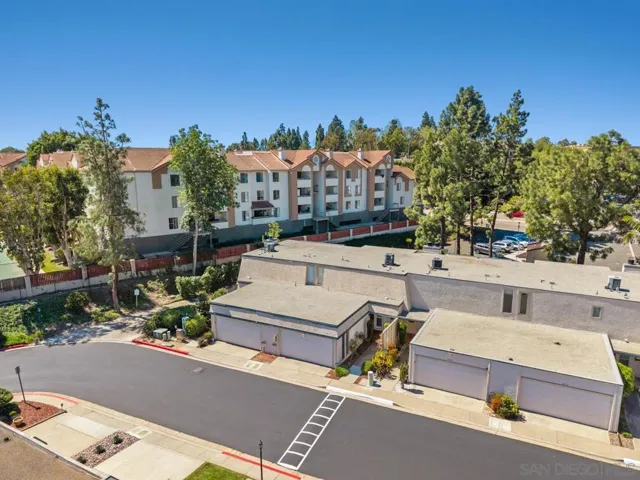 6960 Caminito Curva, San Diego, California 92119