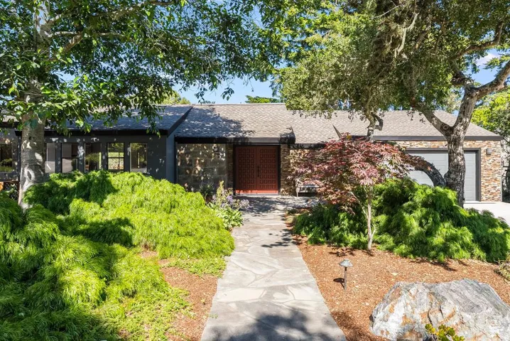 315 Camino Al Barranco, Watsonville, California 95076