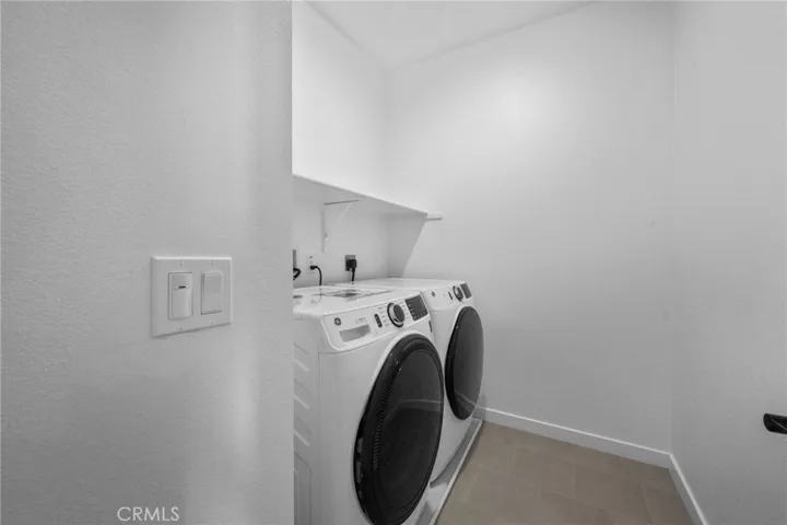 12903 Paradiso Dr 301, Eastvale, California 92880