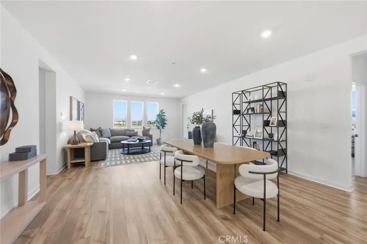 12903 Paradiso Dr 301, Eastvale, California 92880