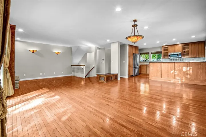 dining, LR, kitchen, entry