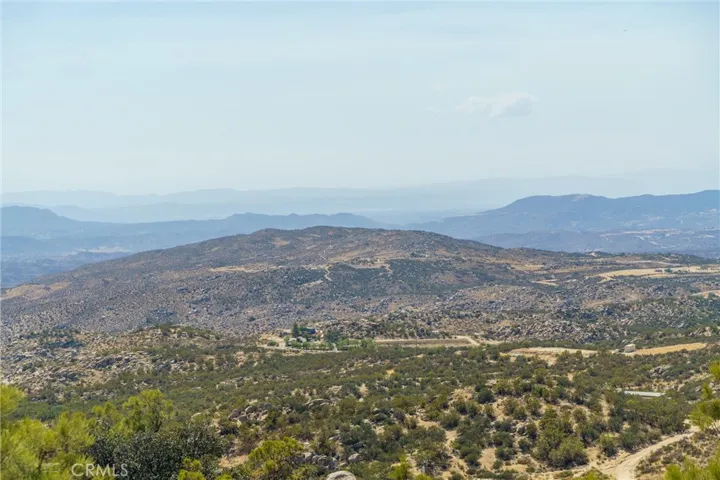 44700 Gold Creek Lane, Aguanga, California 92536