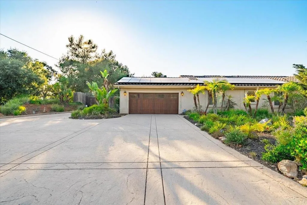 1960 Elevado Road, Vista, California 92084 — photo 5